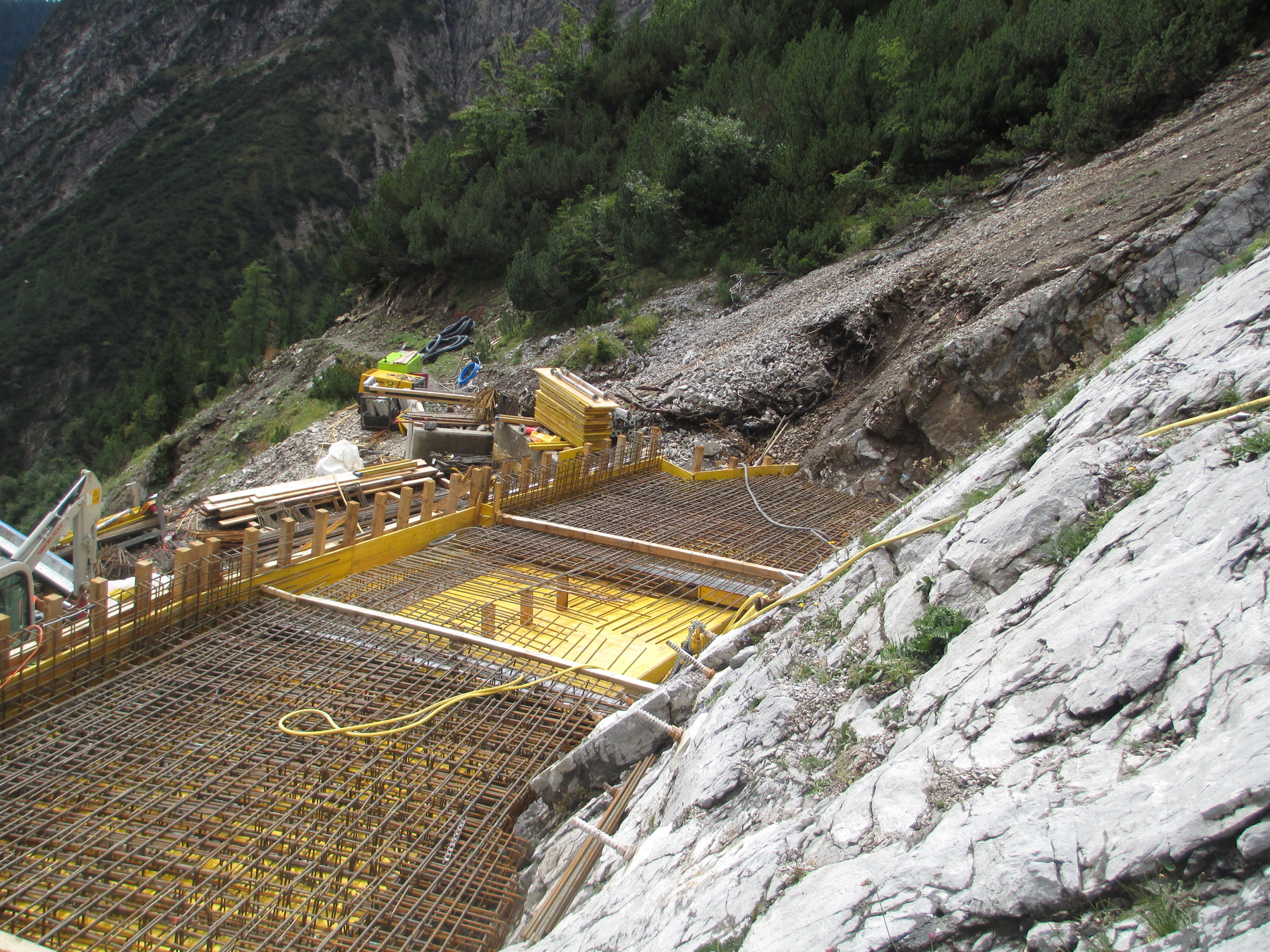 Csm 2013 Sanierung Wasserfassung Alpeil Imst Bewehren Decke 2 1308Ffbcfc